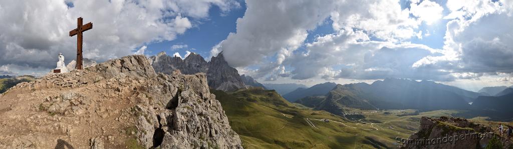 67 Trekking del Cristo Pensante - Passo Rolle.jpg